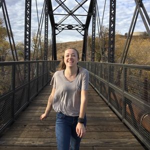 Meet your Posher, Sara